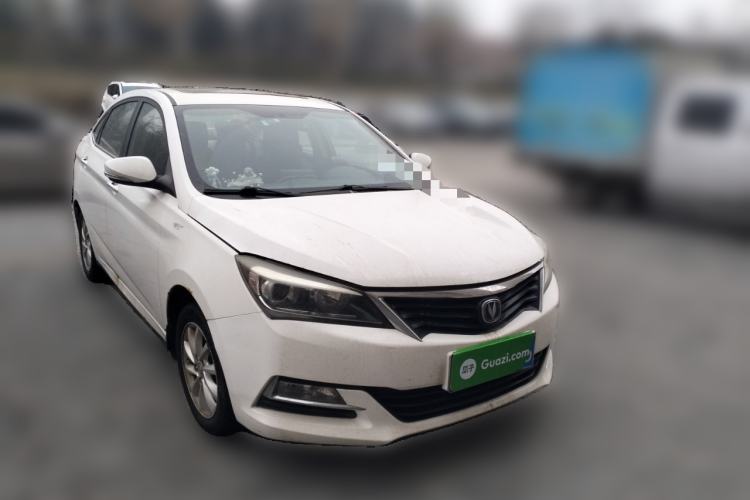 Used CHANGAN Alsvin V7 2015 1.6L Manual Enjoyment Model China IV Standard Front Right 45 Deg