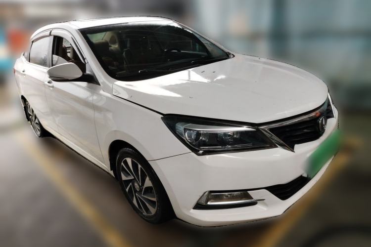 Used CHANGAN Alsvin V7 2015 1.6L Manual Fun Model China IV Standard Front Right 45 Deg