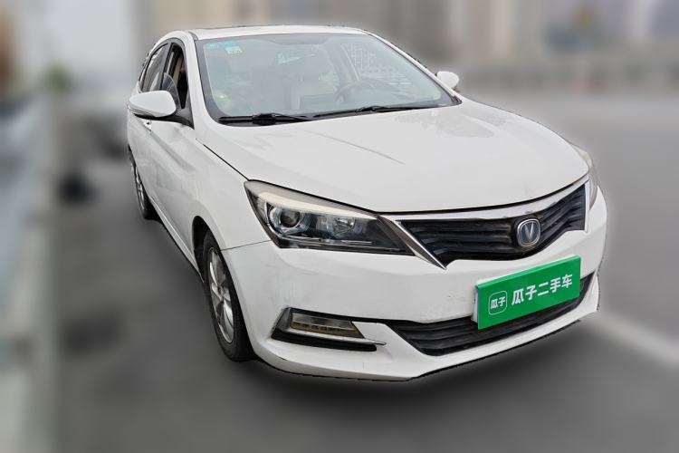 Used CHANGAN Alsvin V7 2015 1.6L Manual Enjoyment Model China IV Standard Front Right 45 Deg