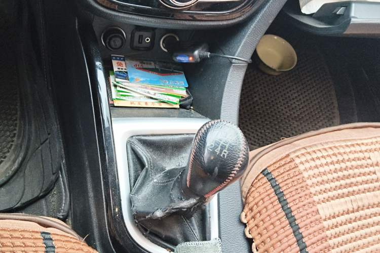 Used CHANGAN Alsvin V7 2015 1.6L Manual Joyride Model China IV Standard Gear Lever