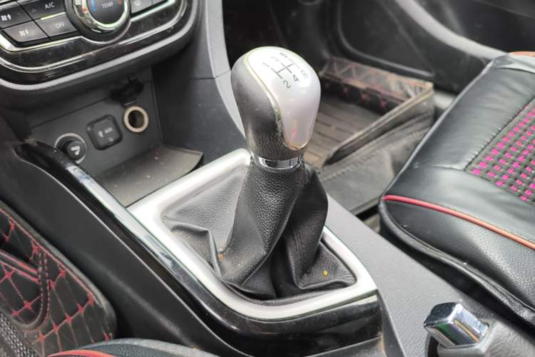 Used CHANGAN Alsvin V7 2015 1.6L Manual Joyride Model China V Standard Gear Lever