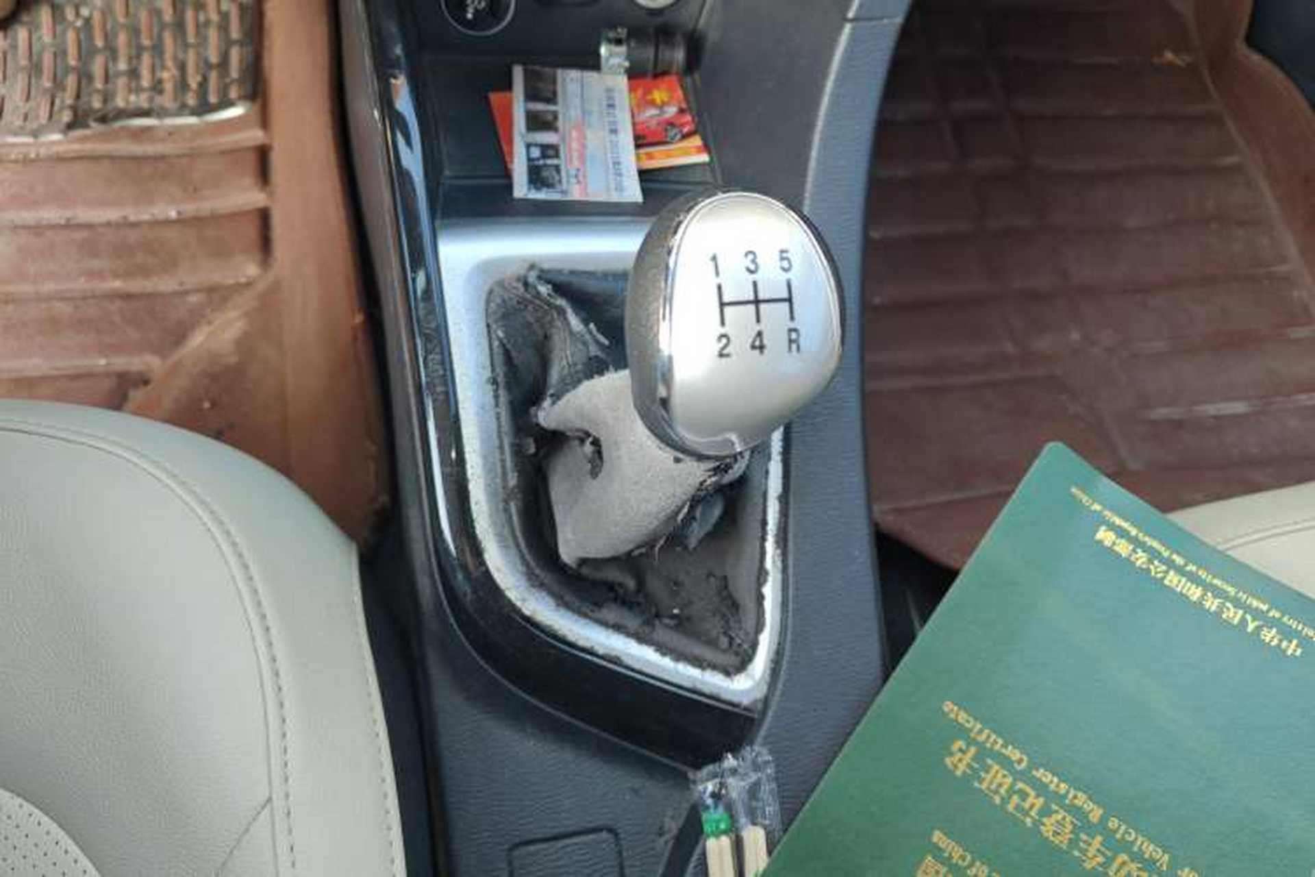 Used CHANGAN Alsvin V7 2015 1.6L Manual Enjoyment Model China V Standard Gear Lever