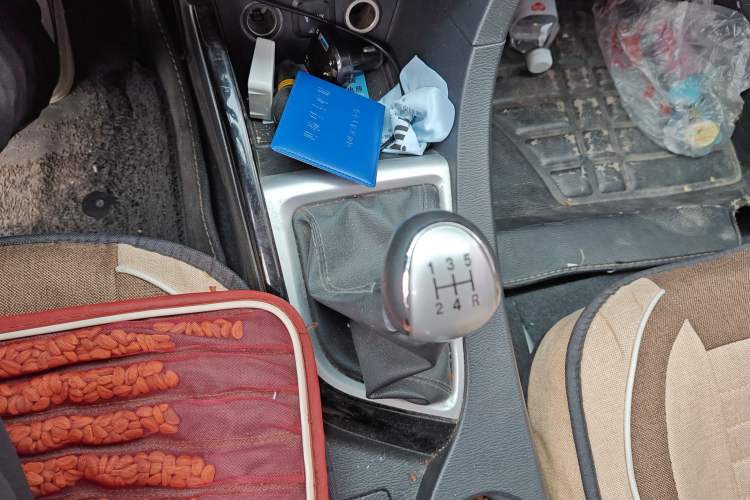 Used CHANGAN Alsvin V7 2015 1.6L Manual Enjoyment Model China IV Standard Gear Lever