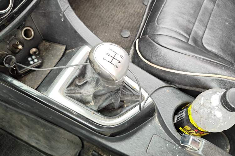 Used CHANGAN Alsvin V7 2015 1.6L Manual Enjoyment Model China IV Standard Gear Lever