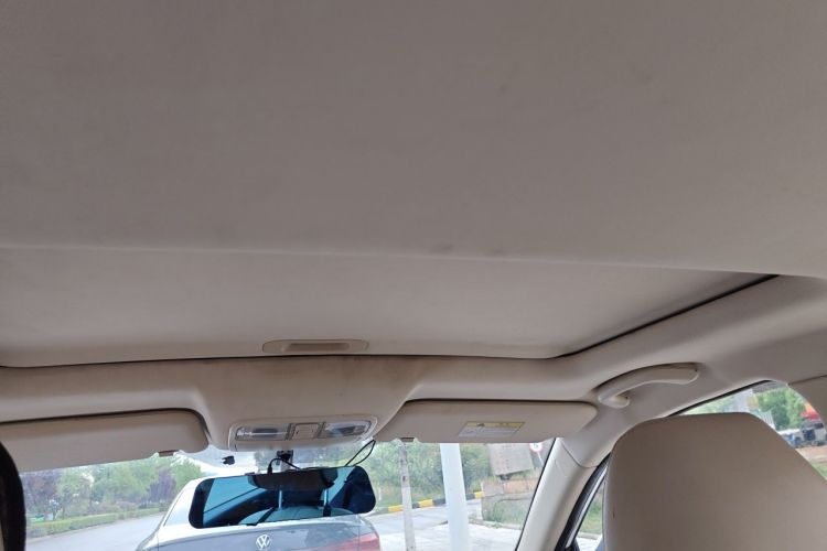 Used CHANGAN Alsvin V7 2015 1.6L Automatic Enjoyment Model China IV Standard Headliner