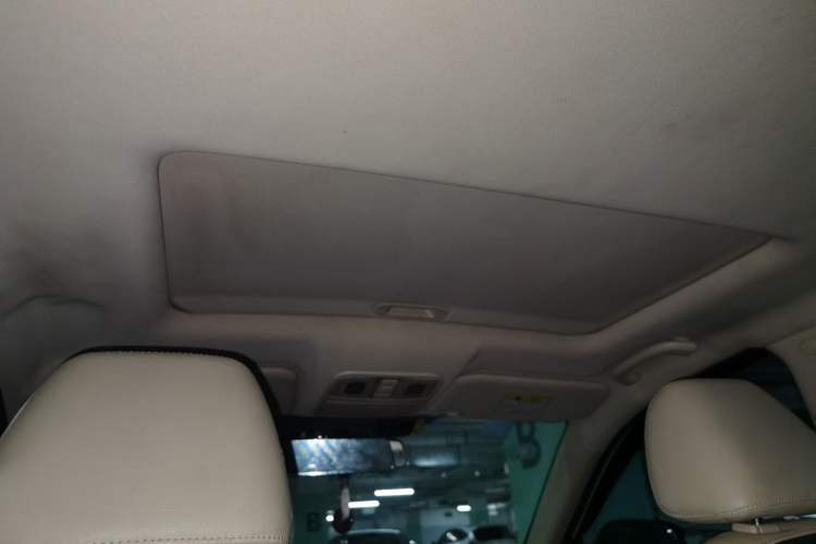 Used CHANGAN Alsvin V7 2015 1.6L Automatic Enjoyment Model China IV Standard Headliner