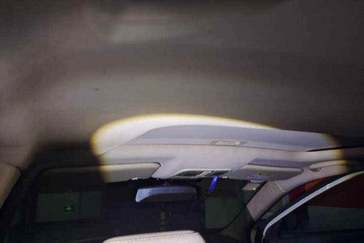 Used CHANGAN Alsvin V7 2015 1.6L Automatic Enjoyment Model China V Standard Headliner