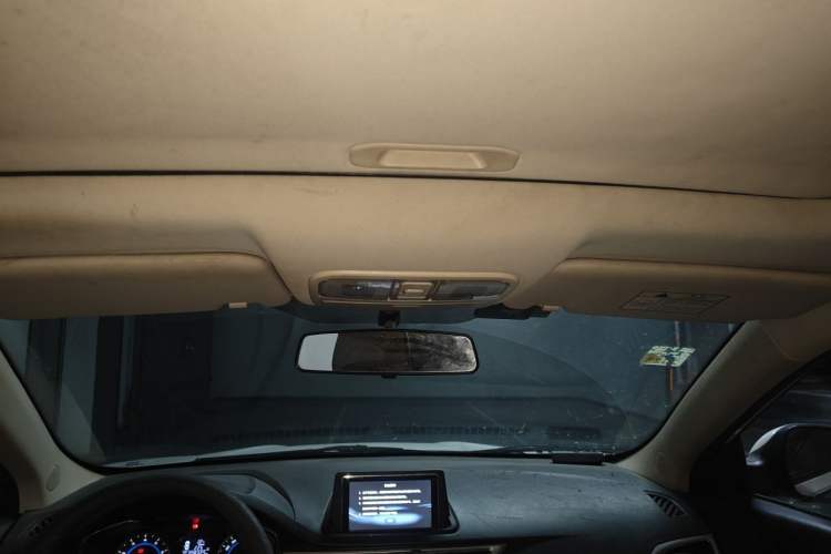 Used CHANGAN Alsvin V7 2015 1.6L Manual Enjoyment Model China IV Standard Headliner