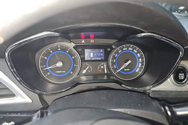 Used CHANGAN Alsvin V7 2015 1.6L Automatic Enjoyment Model China V Standard Instrument Cluster