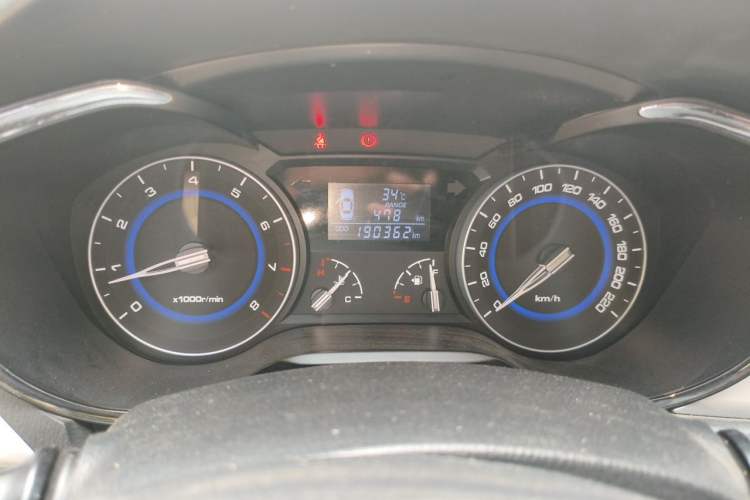 Used CHANGAN Alsvin V7 2015 1.6L Manual Joyful Edition China IV Instrument Cluster