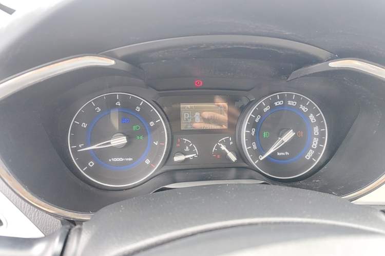 Used CHANGAN Alsvin V7 2015 1.6L Automatic Enjoyment Model China IV Standard Instrument Cluster