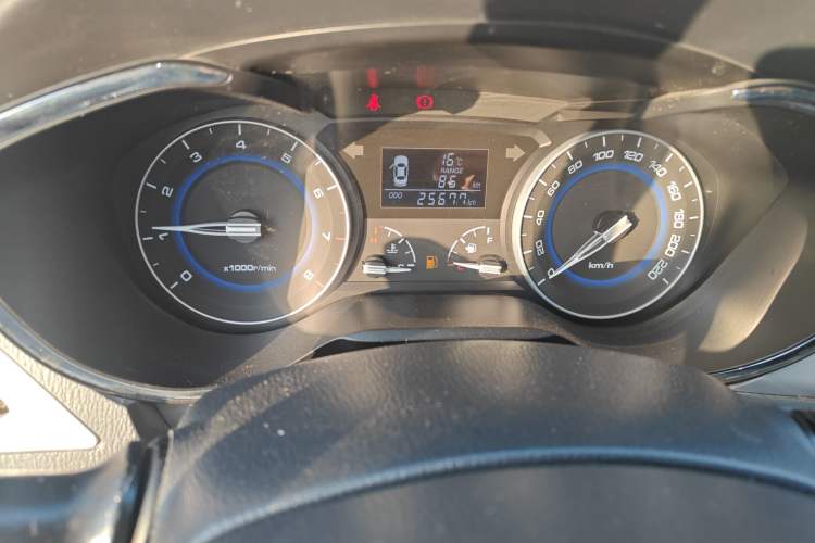 Used CHANGAN Alsvin V7 2015 1.6L Manual Enjoyment Model China V Standard Instrument Cluster