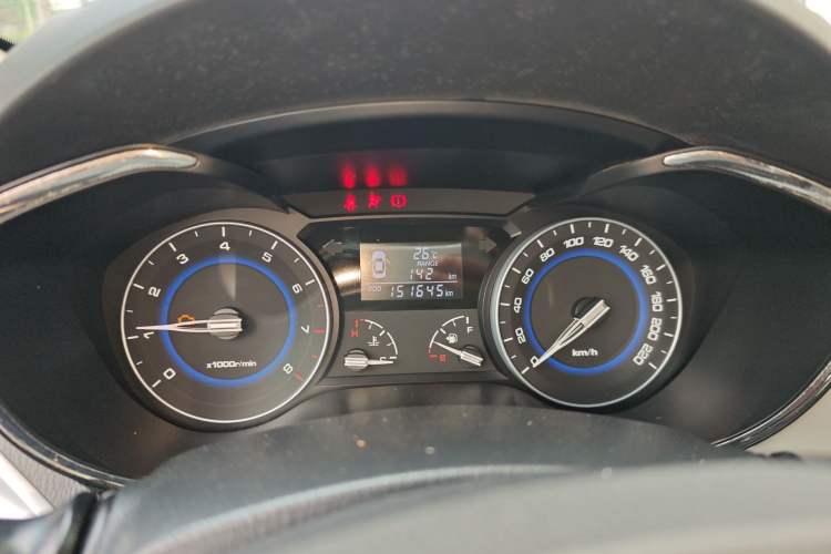 Used CHANGAN Alsvin V7 2015 1.6L Manual Fun Edition China V Standard Instrument Cluster