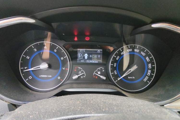 Used CHANGAN Alsvin V7 2015 1.6L Automatic Enjoyment Model China IV Standard Instrument Cluster