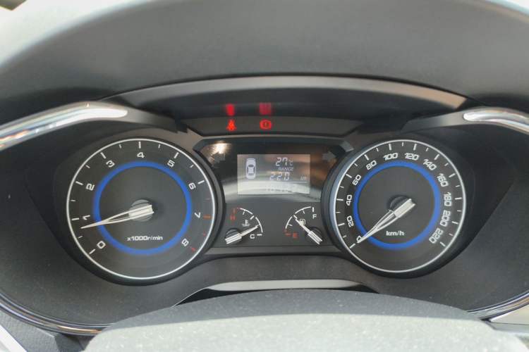 Used CHANGAN Alsvin V7 2015 1.6L Manual Enjoyment Model China IV Standard Instrument Cluster