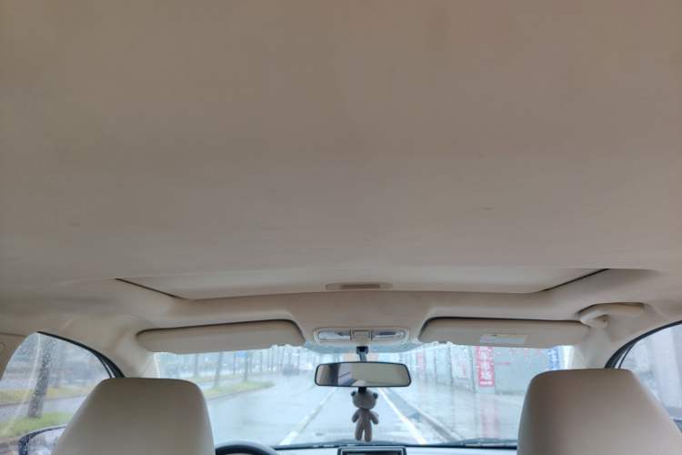 Used CHANGAN Alsvin V7 2015 1.6L Automatic Enjoyment Model China IV Standard Interior 6