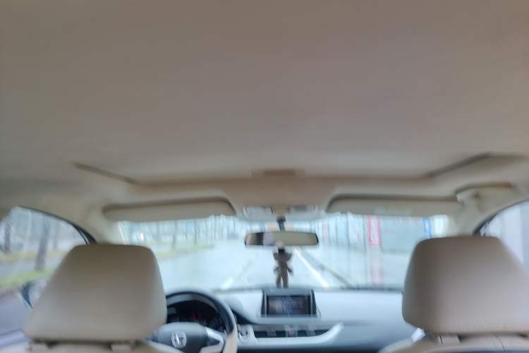 Used CHANGAN Alsvin V7 2015 1.6L Automatic Enjoyment Model China IV Standard Interior 7