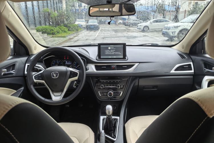 Used CHANGAN Alsvin V7 2015 1.6L Manual Joyful Edition China IV Interior 8