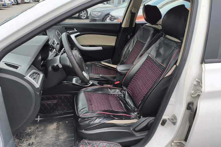 Used CHANGAN Alsvin V7 2015 1.6L Manual Joyride Model China V Standard Left Front Seat