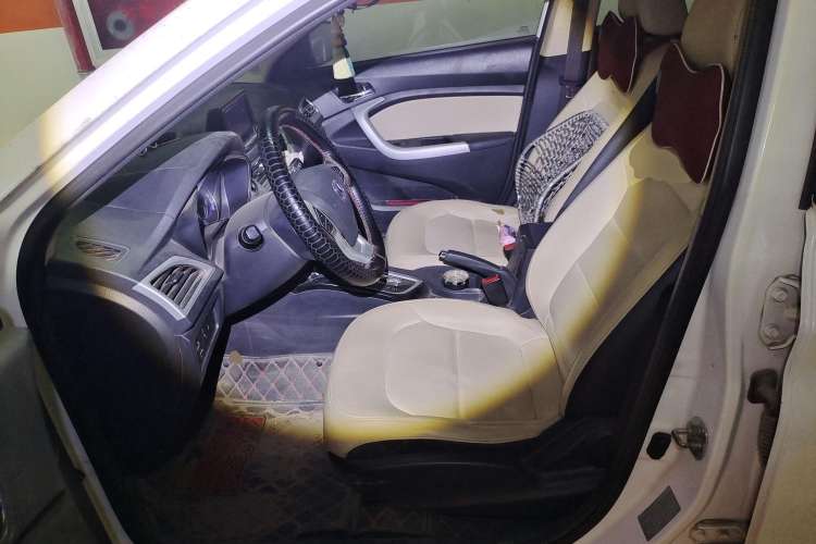 Used CHANGAN Alsvin V7 2015 1.6L Automatic Enjoyment Model China V Standard Left Front Seat