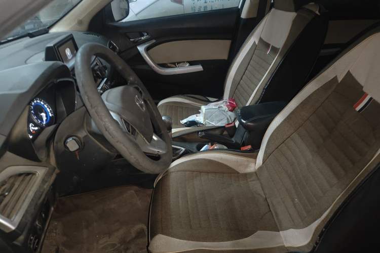 Used CHANGAN Alsvin V7 2015 1.6L Manual Enjoyment Model China IV Standard Left Front Seat