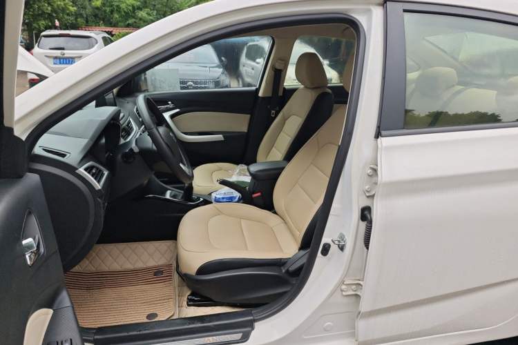 Used CHANGAN Alsvin V7 2015 1.6L Manual Joyride Model China IV Standard Left Front Seat