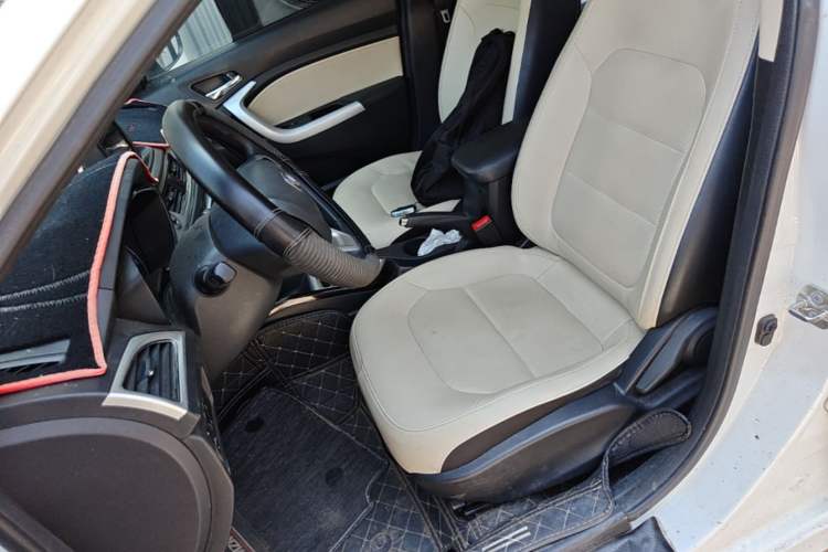 Used CHANGAN Alsvin V7 2015 1.6L Automatic Enjoyment Model China V Standard Left Front Seat