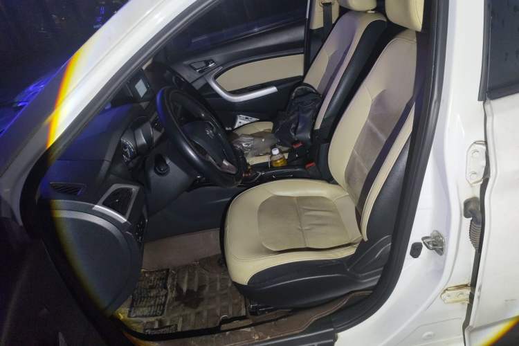 Used CHANGAN Alsvin V7 2015 1.6L Manual Enjoyment Model China IV Standard Left Front Seat
