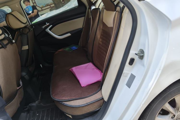 Used CHANGAN Alsvin V7 2015 1.6L Automatic Enjoyment Model China V Standard Left Rear Seat