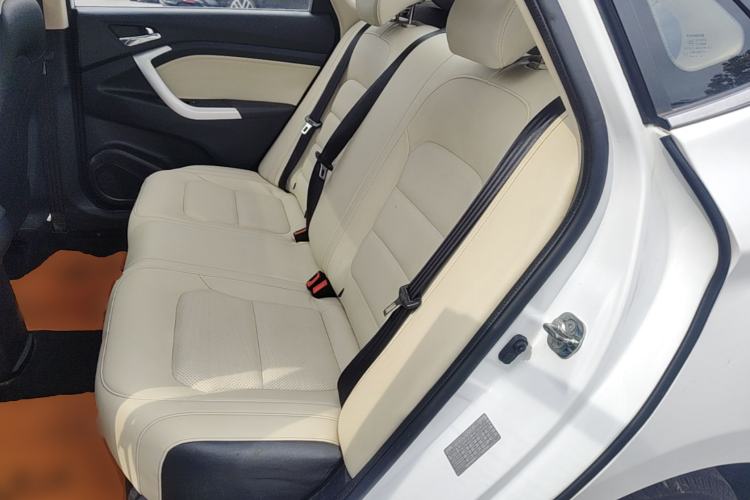 Used CHANGAN Alsvin V7 2015 1.6L Automatic Enjoyment Model China IV Standard Left Rear Seat