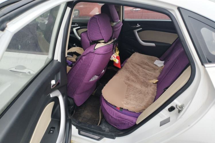 Used CHANGAN Alsvin V7 2015 1.6L Manual Enjoyment Model China IV Standard Left Rear Seat