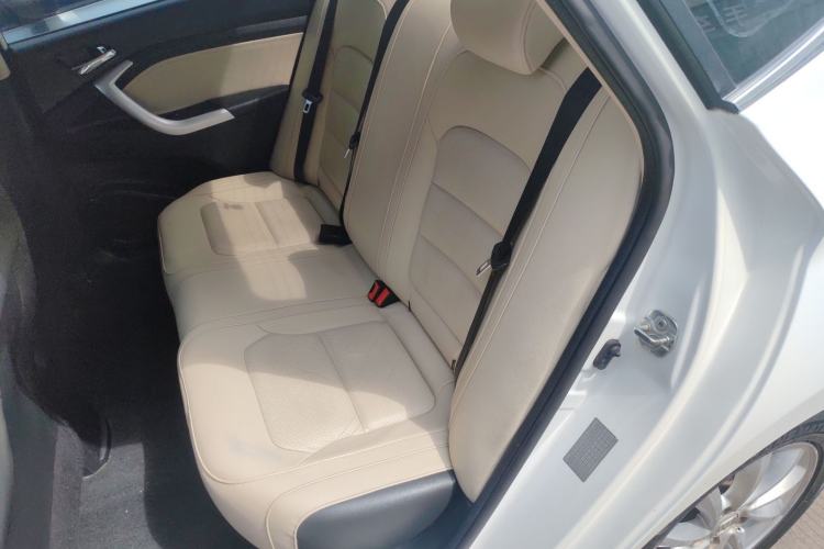Used CHANGAN Alsvin V7 2015 1.6L Automatic Enjoyment Model China V Standard Left Rear Seat