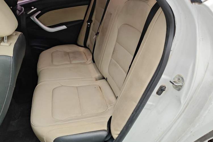 Used CHANGAN Alsvin V7 2015 1.6L Manual Enjoyment Model China IV Standard Left Rear Seat