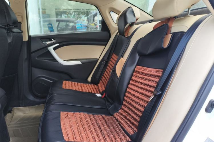 Used CHANGAN Alsvin V7 2015 1.6L Manual Enjoyment Model China IV Standard Left Rear Seat