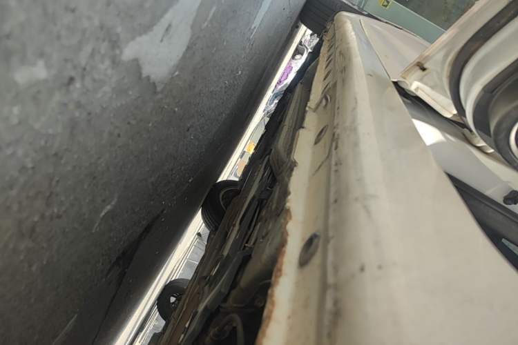 Used CHANGAN Alsvin V7 2015 1.6L Automatic Enjoyment Model China IV Standard Left Side Sill