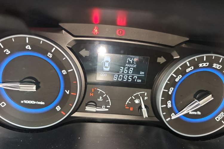 Used CHANGAN Alsvin V7 2015 1.6L Manual Enjoyment Model China IV Standard Odometer Close Up