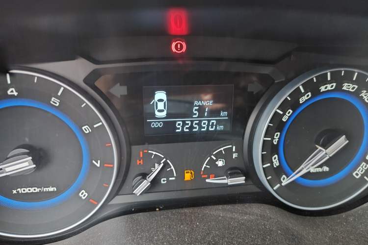 Used CHANGAN Alsvin V7 2015 1.6L Manual Enjoyment Model China IV Standard Odometer Close Up
