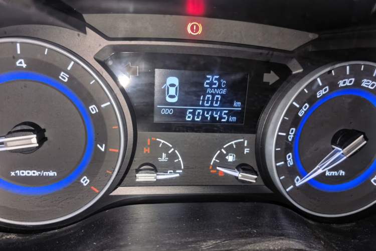 Used CHANGAN Alsvin V7 2015 1.6L Manual Enjoyment Model China V Standard Odometer Close Up