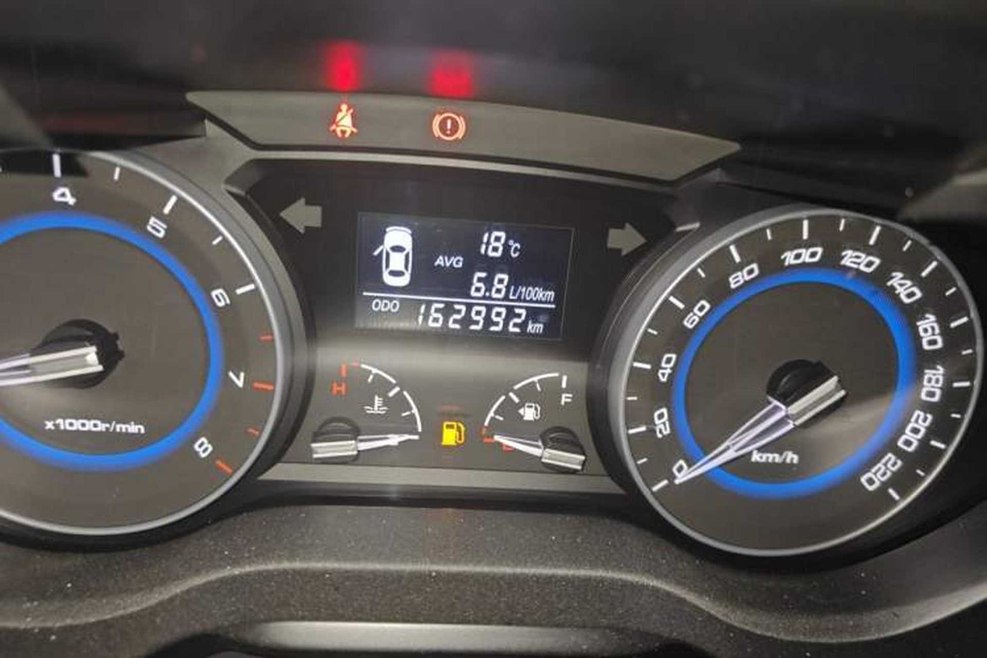Used CHANGAN Alsvin V7 2015 1.6L Manual Enjoyment Model China V Standard Odometer Close Up
