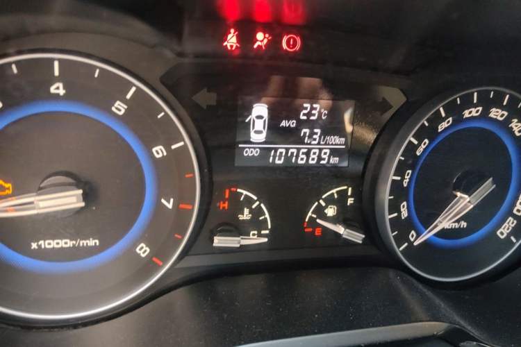 Used CHANGAN Alsvin V7 2015 1.6L Manual Enjoyment Model China V Standard Odometer Close Up
