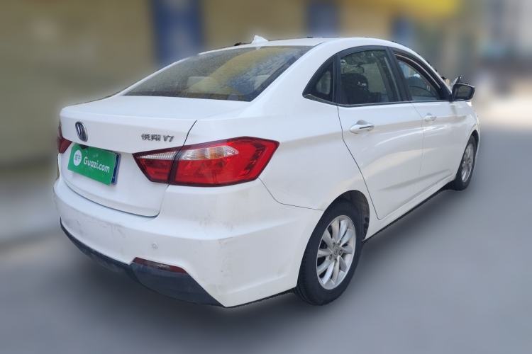 Used CHANGAN Alsvin V7 2015 1.6L Manual Enjoyment Model China IV Standard Rear Right 45 Deg