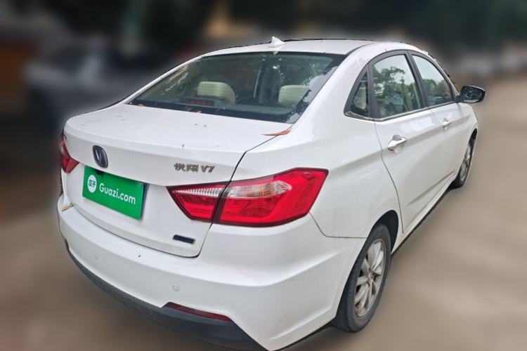 Used CHANGAN Alsvin V7 2015 1.6L Manual Enjoyment Model China IV Standard Rear Right 45 Deg