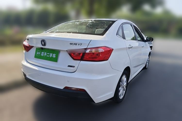 Used CHANGAN Alsvin V7 2015 1.6L Manual Enjoyment Model China IV Standard Rear Right 45 Deg