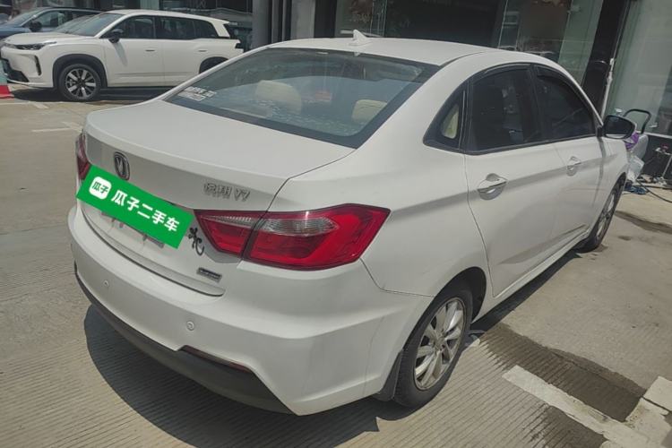 Used CHANGAN Alsvin V7 2015 1.6L Automatic Enjoyment Model China IV Standard Rear Right 45 Deg