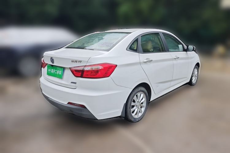 Used CHANGAN Alsvin V7 2015 1.6L Manual Joyride Model China IV Standard Rear Right 45 Deg