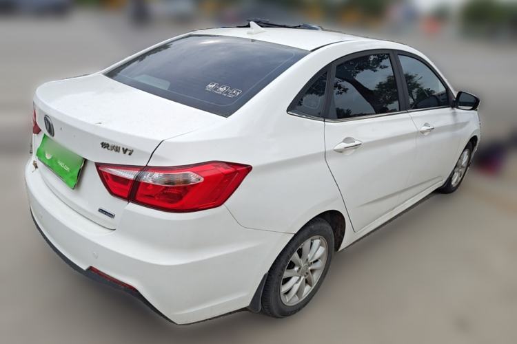 Used CHANGAN Alsvin V7 2015 1.6L Manual Enjoyment Model China IV Standard Rear Right 45 Deg