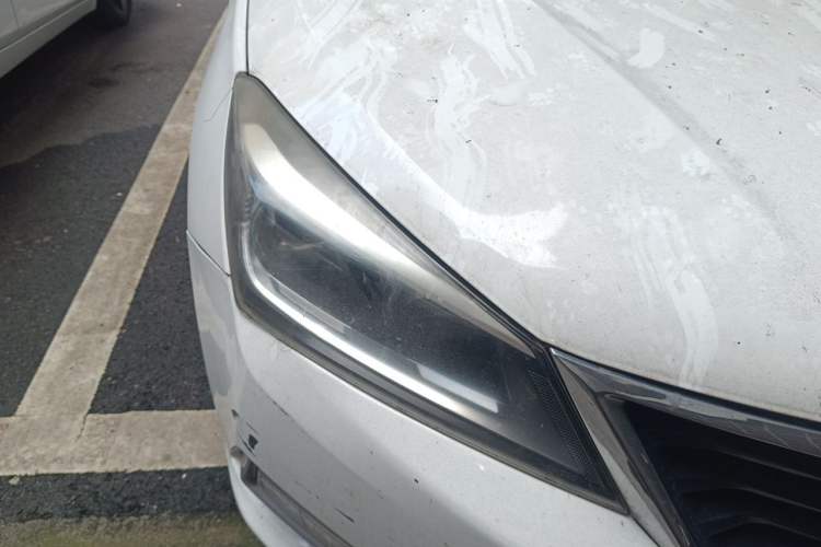 Used CHANGAN Alsvin V7 2015 1.6L Automatic Enjoyment Model China IV Standard Right Front Headlight