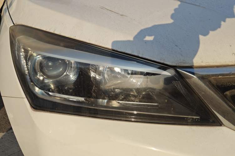 Used CHANGAN Alsvin V7 2015 1.6L Manual Enjoyment Model China V Standard Right Front Headlight