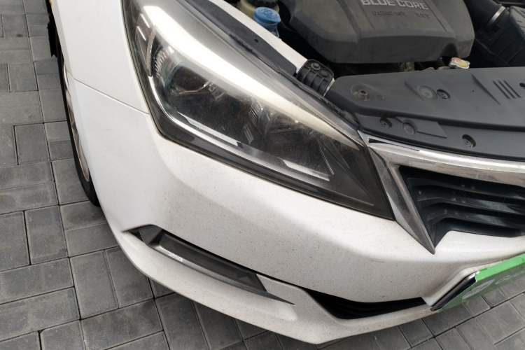 Used CHANGAN Alsvin V7 2015 1.6L Manual Enjoyment Model China IV Standard Right Front Headlight