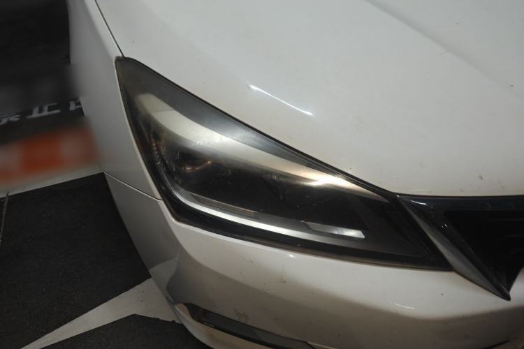 Used CHANGAN Alsvin V7 2015 1.6L Manual Enjoyment Model China IV Standard Right Front Headlight